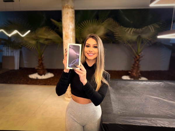 IPHONE 16 PRO MAX ou 7 MIL