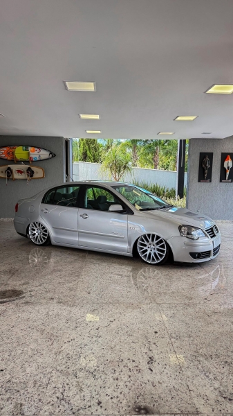 POLO SEDAN EXCLUSIVO